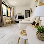 La C7 *