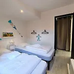 بيت للعطل La C7 *